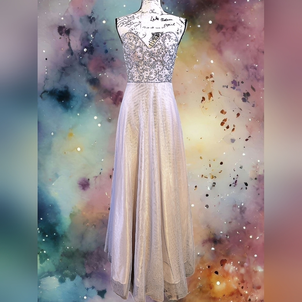 Bee Darlin Strapless Gown